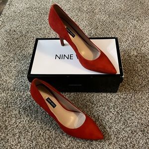 NINE WEST Burnt Orange Suede Heel